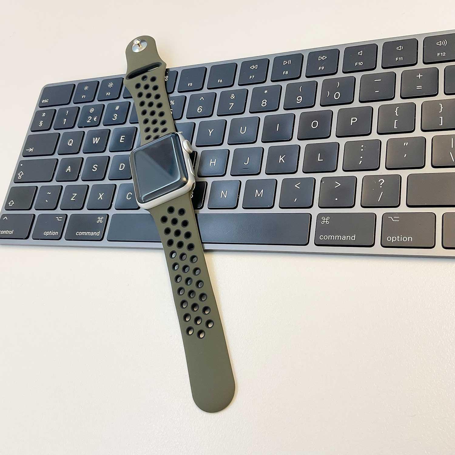 Apple Watch Armband Fusion - doppelt - Silikon - Armeegrün Schwarz