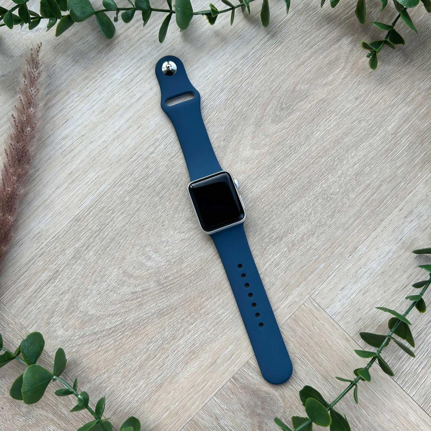 Apple Watch Armband Vyon - Silikon - Sturmvogelblau