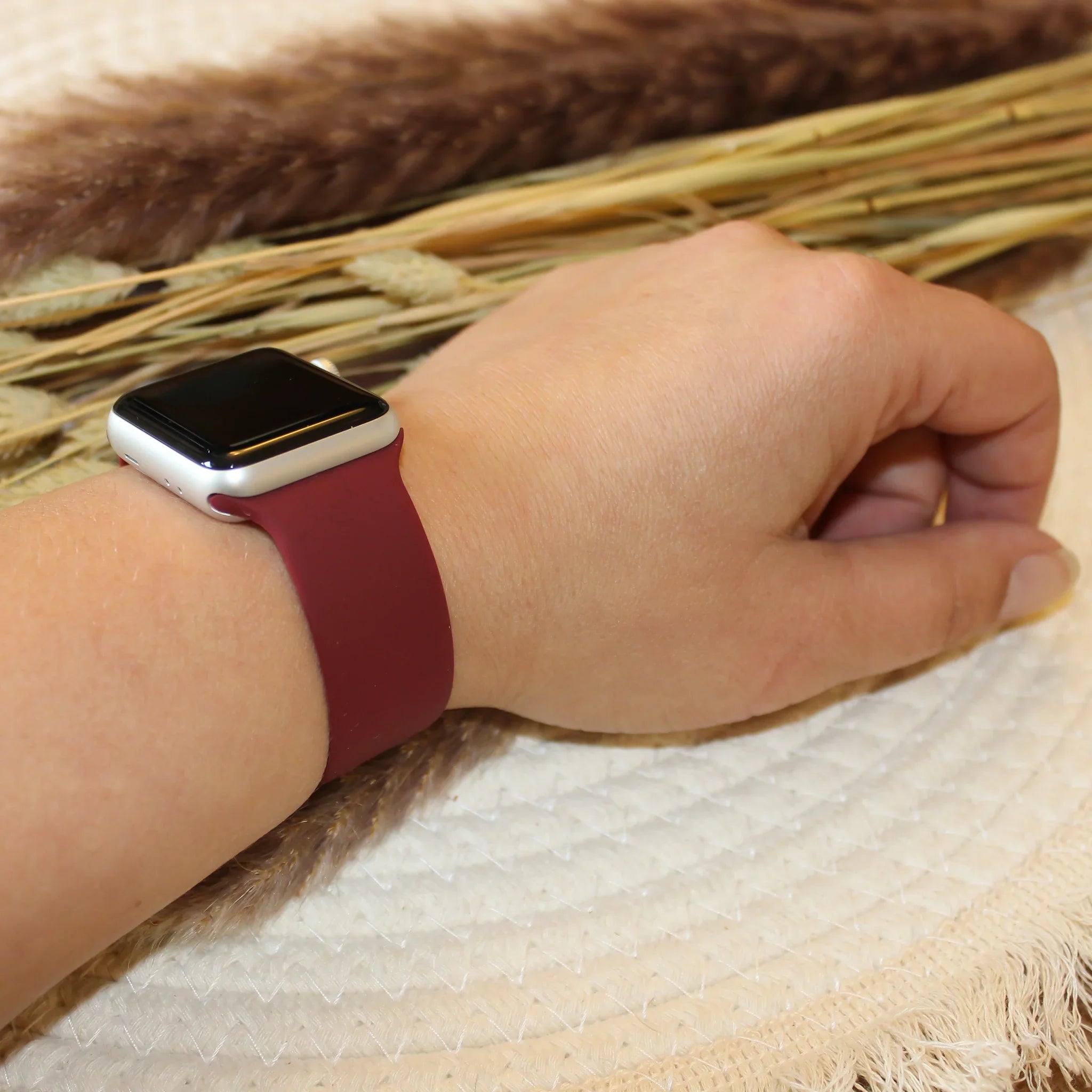 Apple Watch Armband – Silikon – Solo Loop – Weinrot