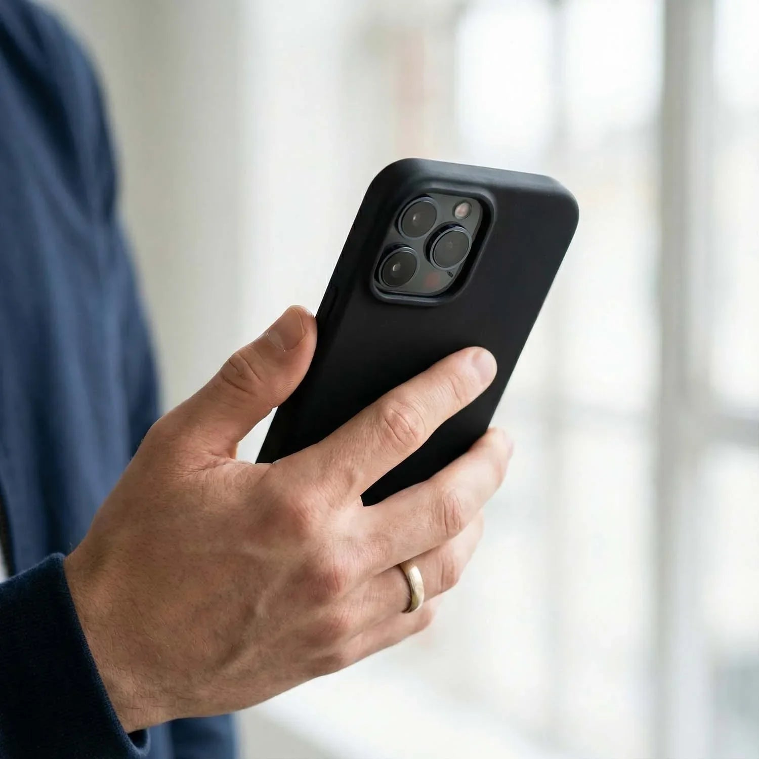 iPhone Hülle Coloree - schwarz