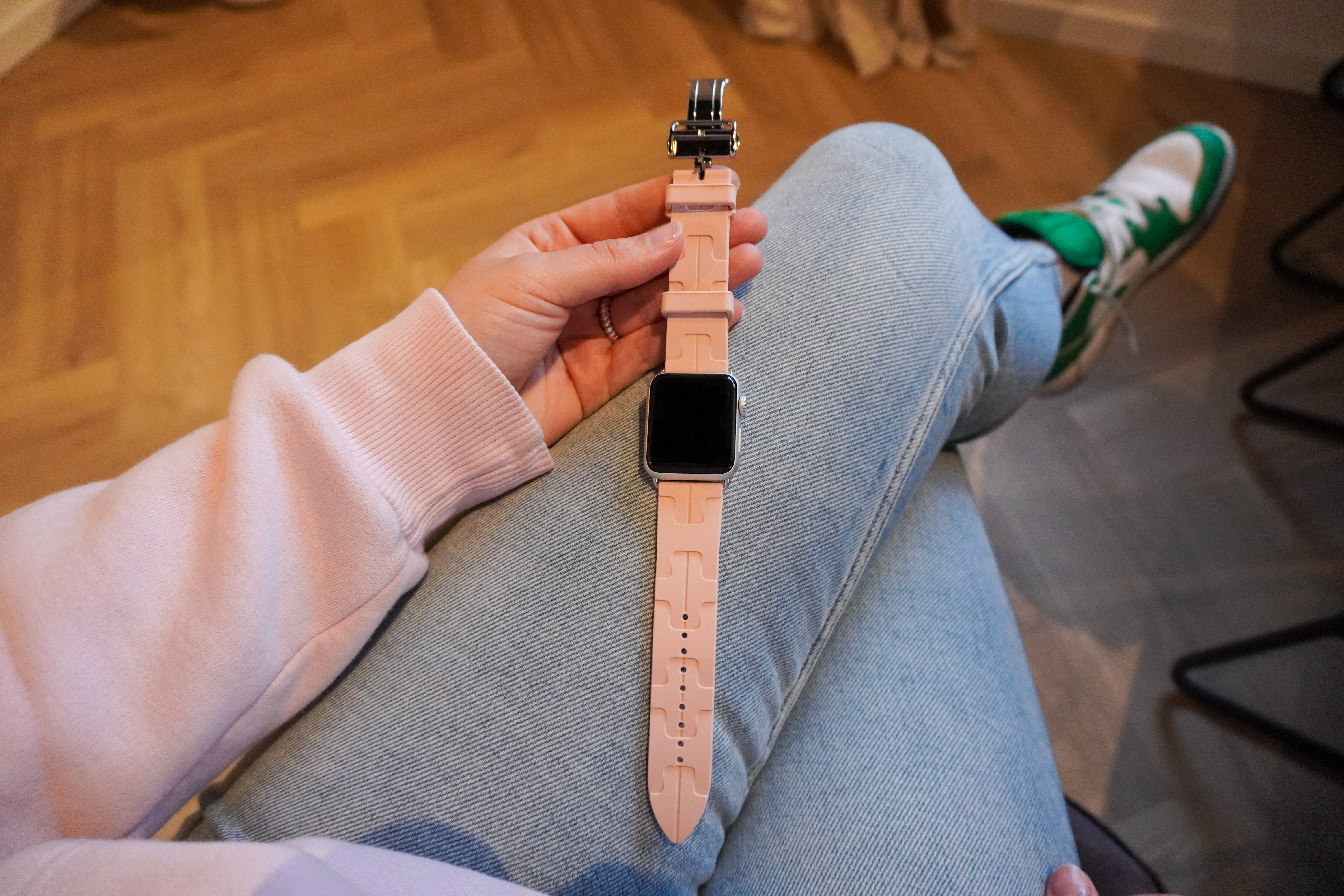 Apple Watch Sportarmband Hermès kilim single tour - rosa sand