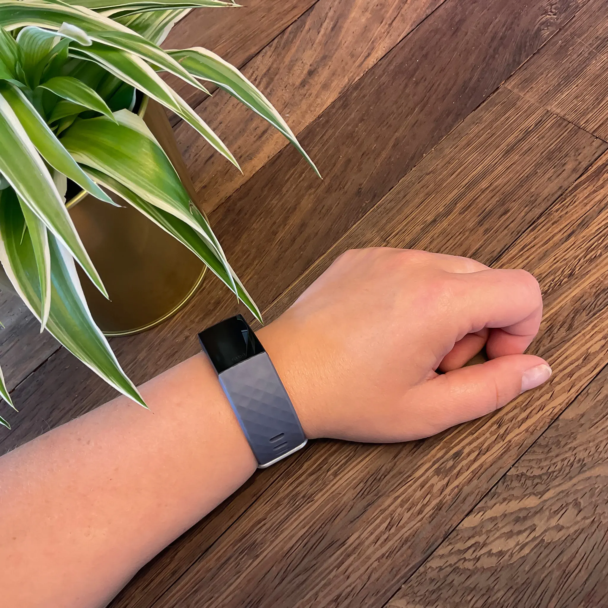 Fitbit charge 3 online small wrist