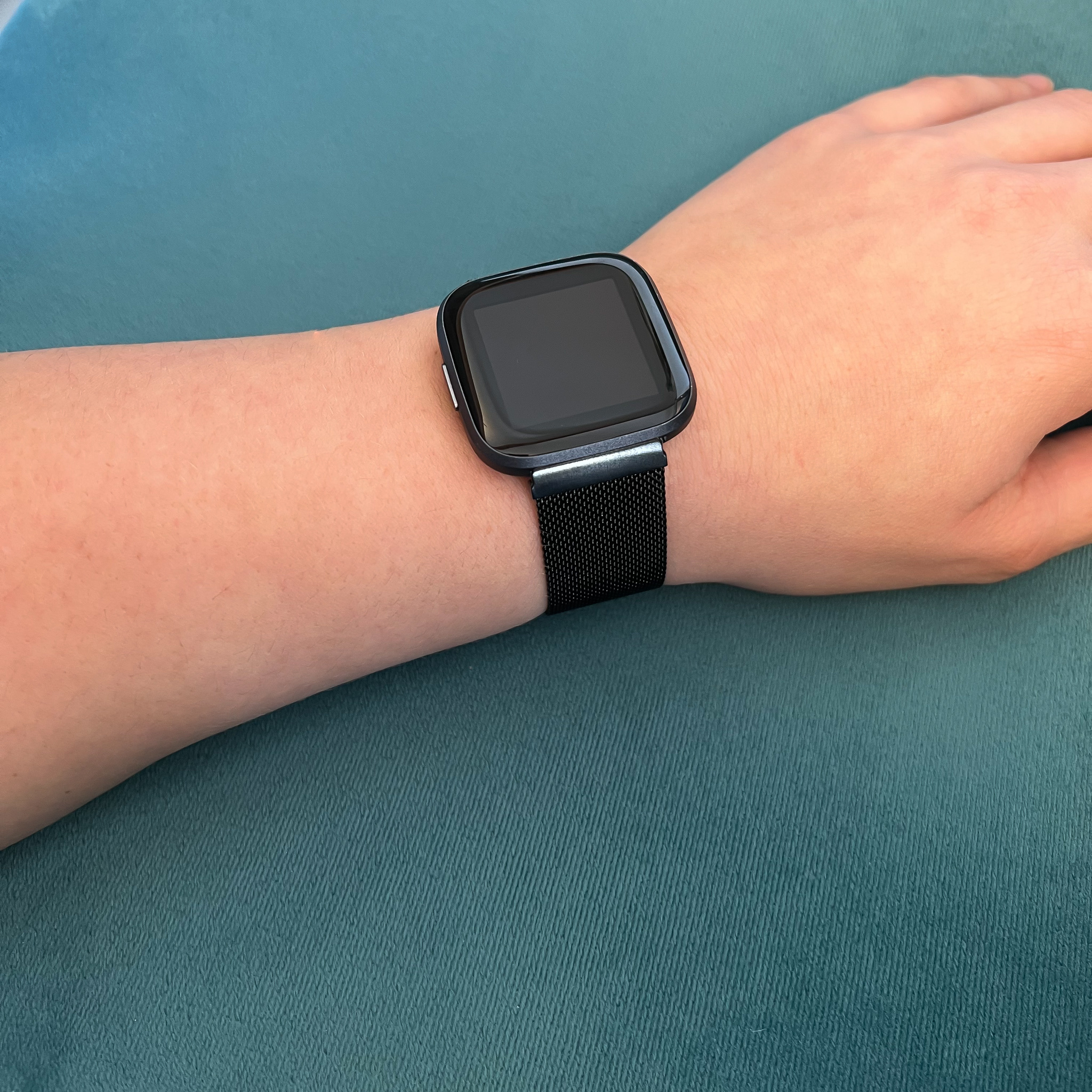 Fitbit Versa Milanaise Armband - schwarz