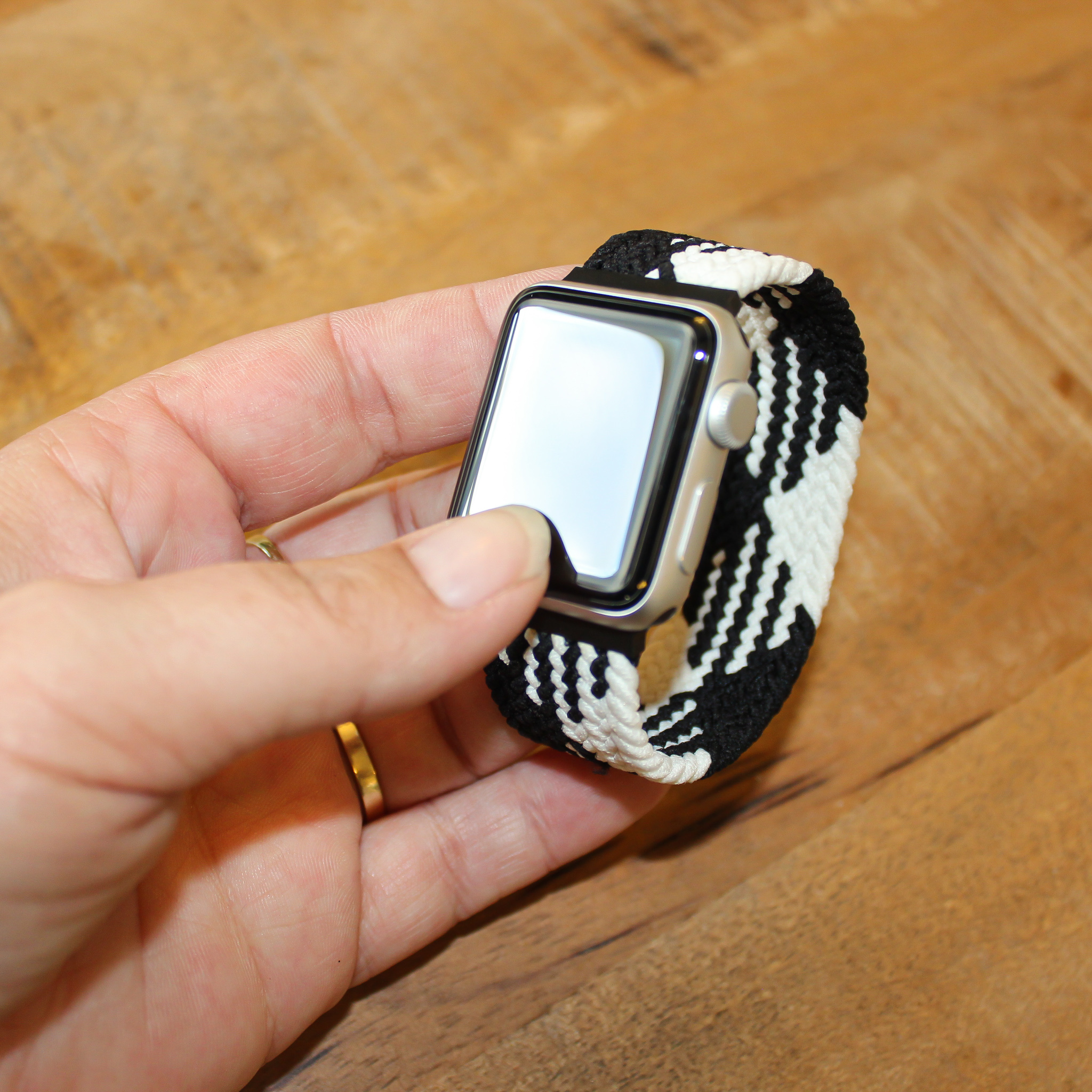 Apple Watch Nylon Geflochtenes Solo Loop - weiß schwarz