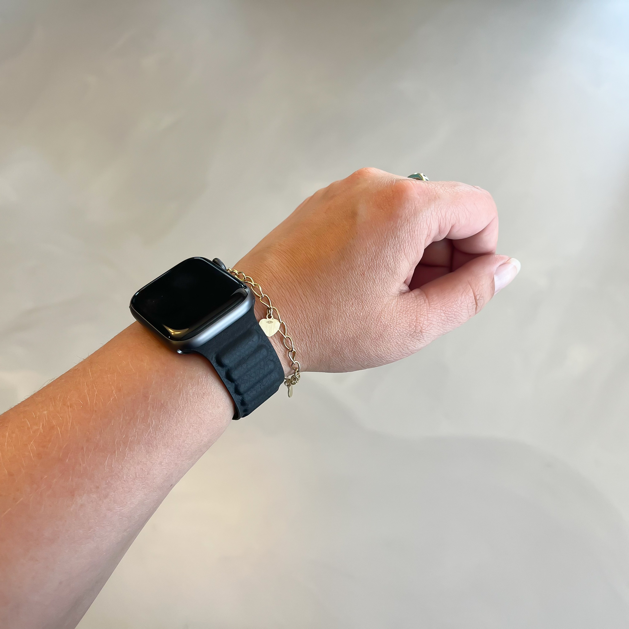 Apple Watch Solo Loop Lederarmband - schwarz