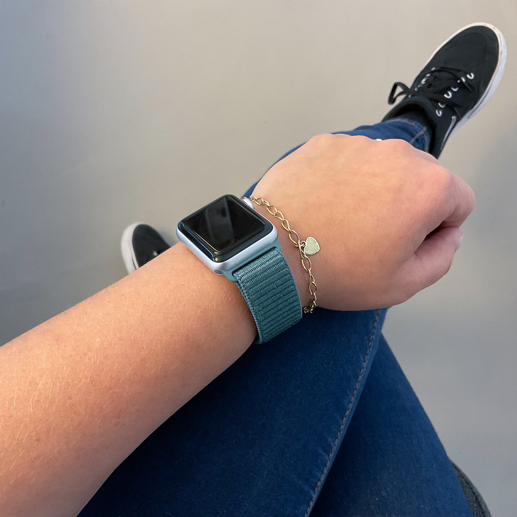 Apple Watch Nylon Sport Loop - tannengrün