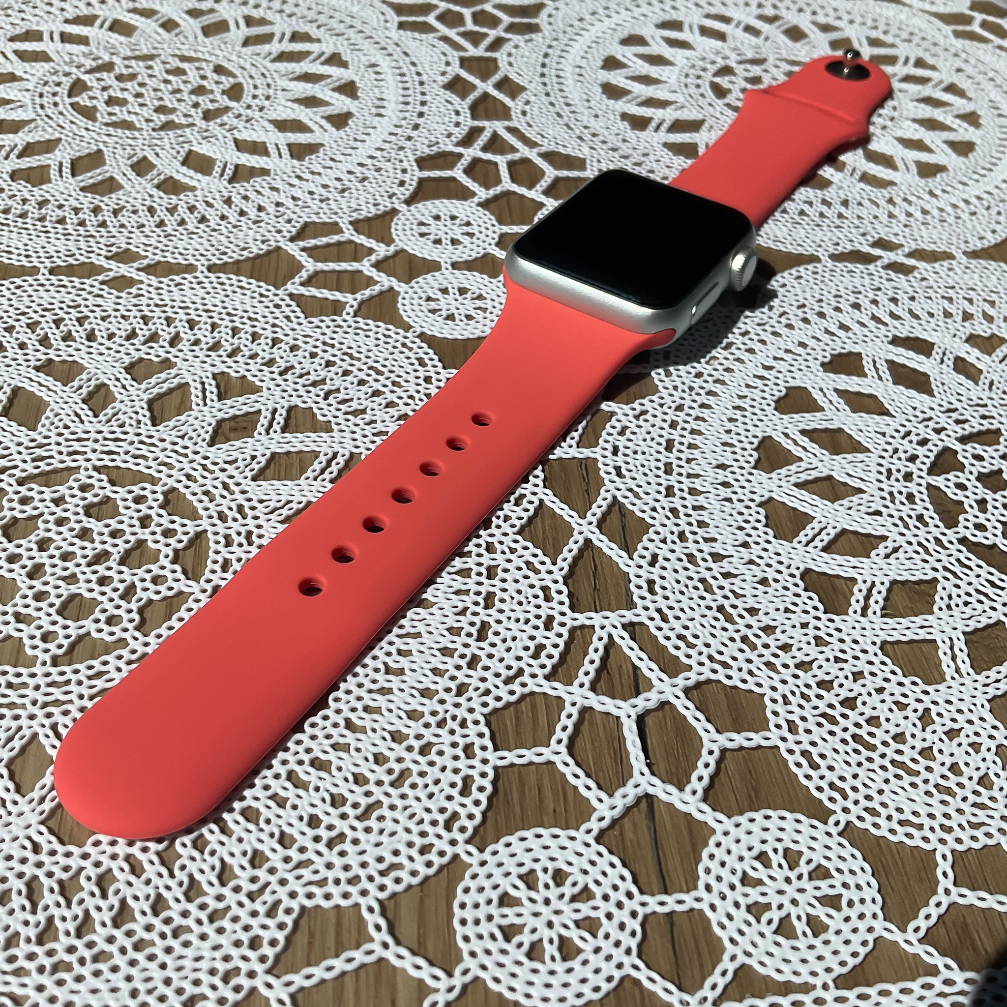 Apple Watch Sportarmband - korallenrot