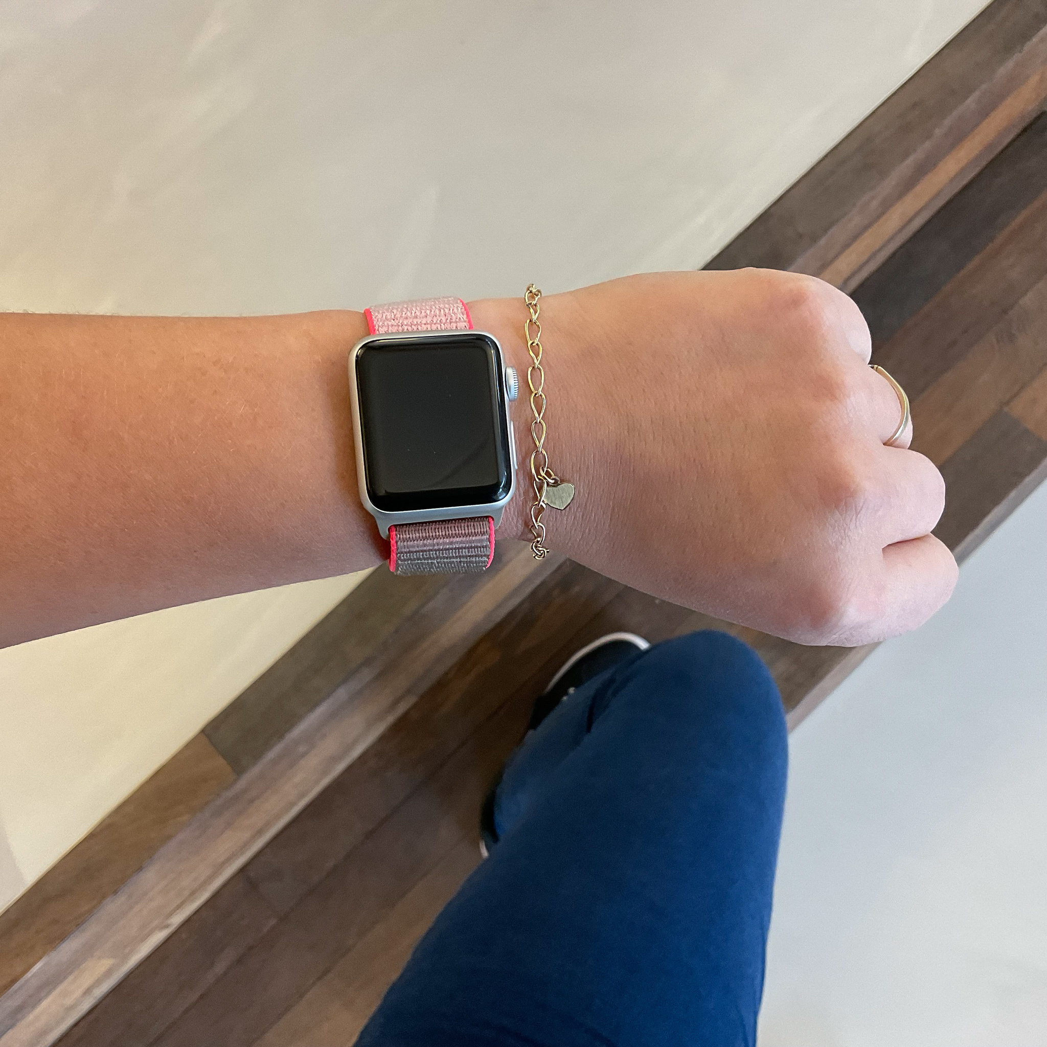 Apple Watch Nylon Sport Loop - neon pink