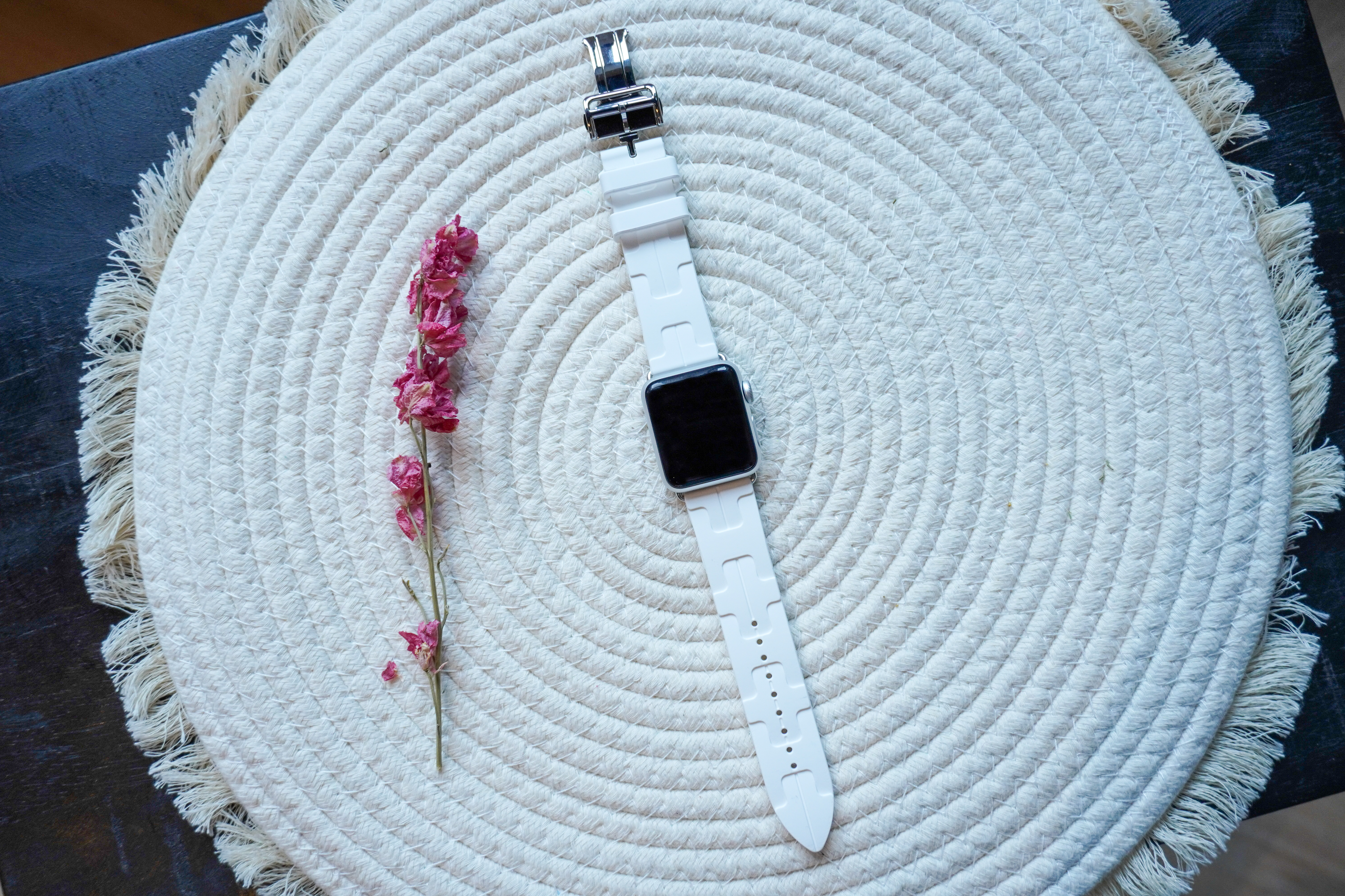 Apple Watch Sportarmband Hermès kilim single tour - weiß